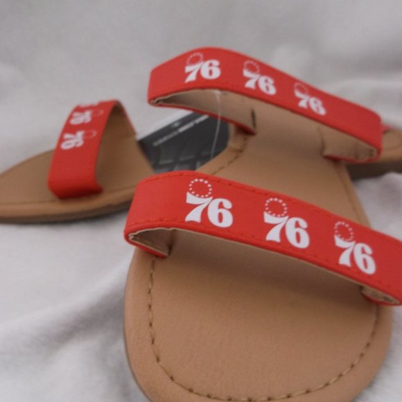 NWT - Philadelphia 76ers Double Strap Sandals - Small (5/6) - Picture 7 of 8